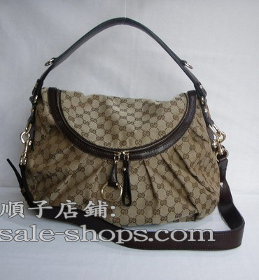GUCCI obO Rs[ 2010V