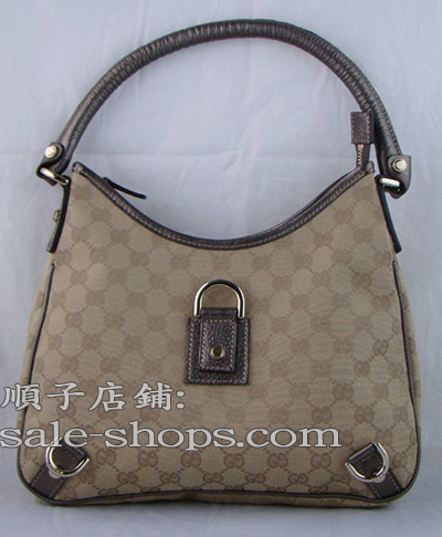 GUCCI obO Rs[ 2010V