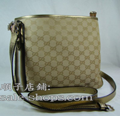 GUCCI obO Rs[ 2010V