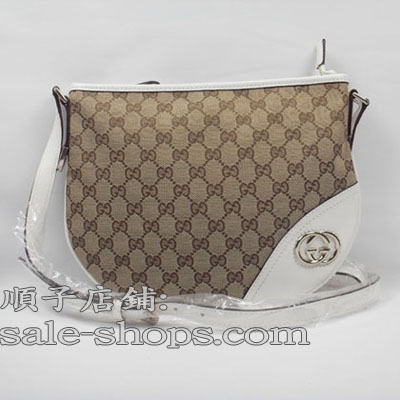 GUCCI obO Rs[ 2010V