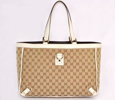 GUCCI obO Rs[ 2010V