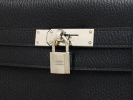 �G�����X�R�s�[�ň��l�̔�