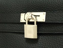 �G�����X�R�s�[�ň��l�̔�