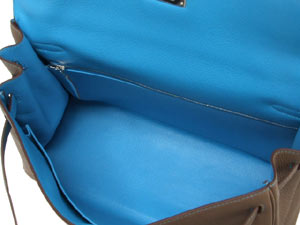 �G�����X�R�s�[2012�N�V��