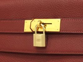 �G�����X�R�s�[�ň��l�̔�