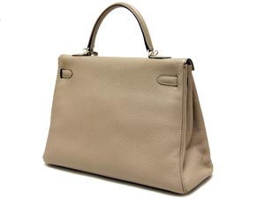 �G�����X�R�s�[2012�N�V��