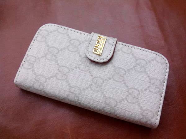 iphone5�J�o�[�l�C�f�B�I�[�����P�[�X�X�[�p�[�R�s�[�ʔ�